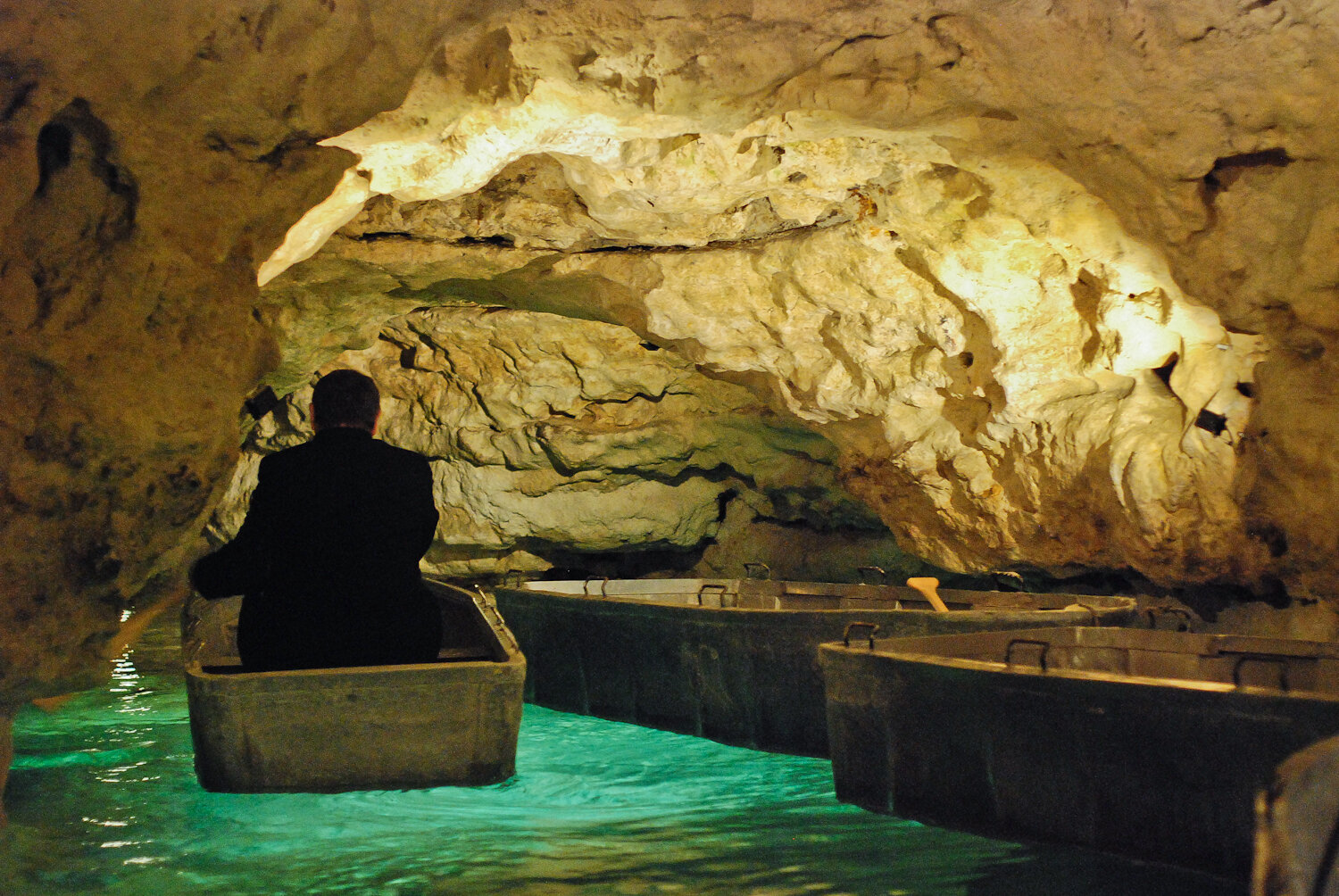 Ilyen nincs máshol a világon – a Tapolcai-tavasbarlang