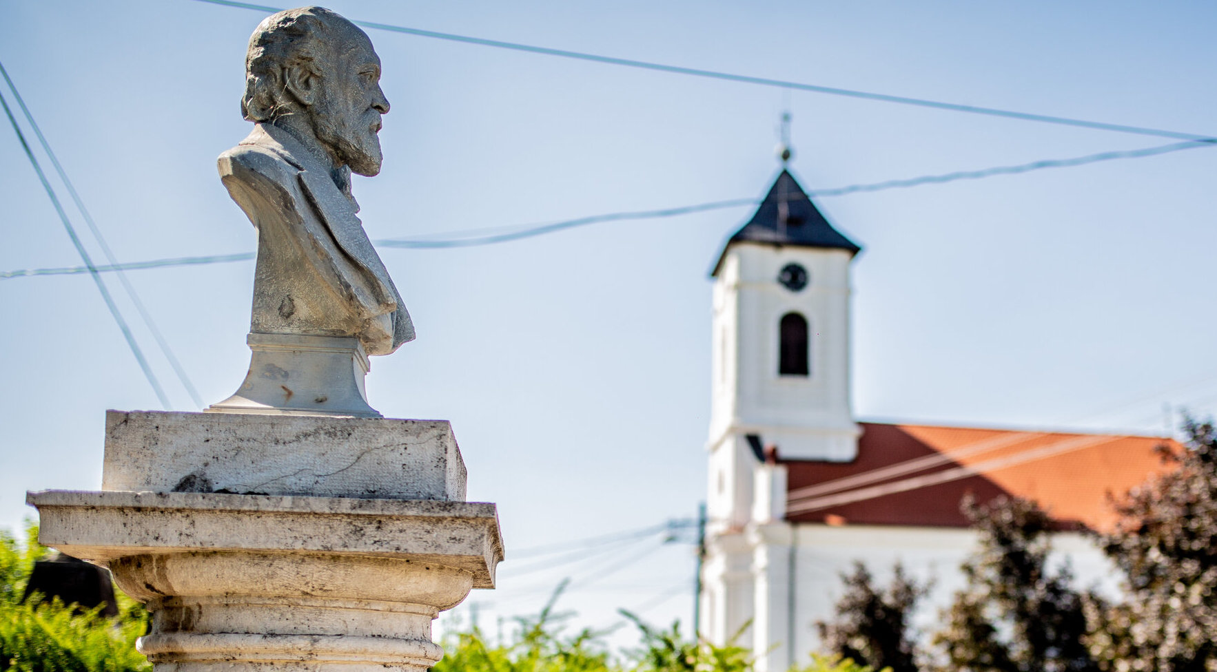 8 Balaton statues that reveal fascinating local history