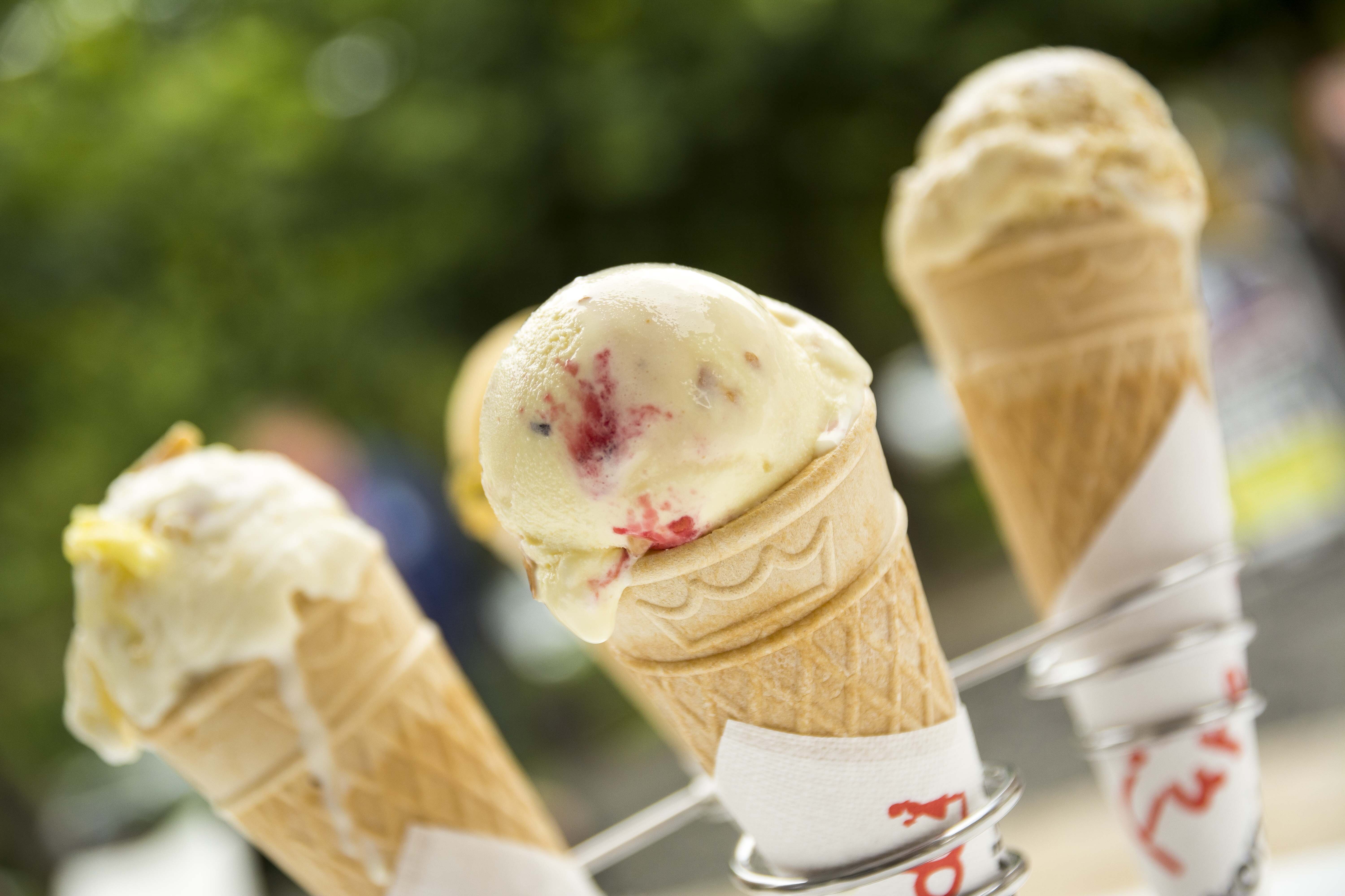 Gyenesdiáson és Balatonfüreden próbálhatod ki az év legjobb fagylaltjait
