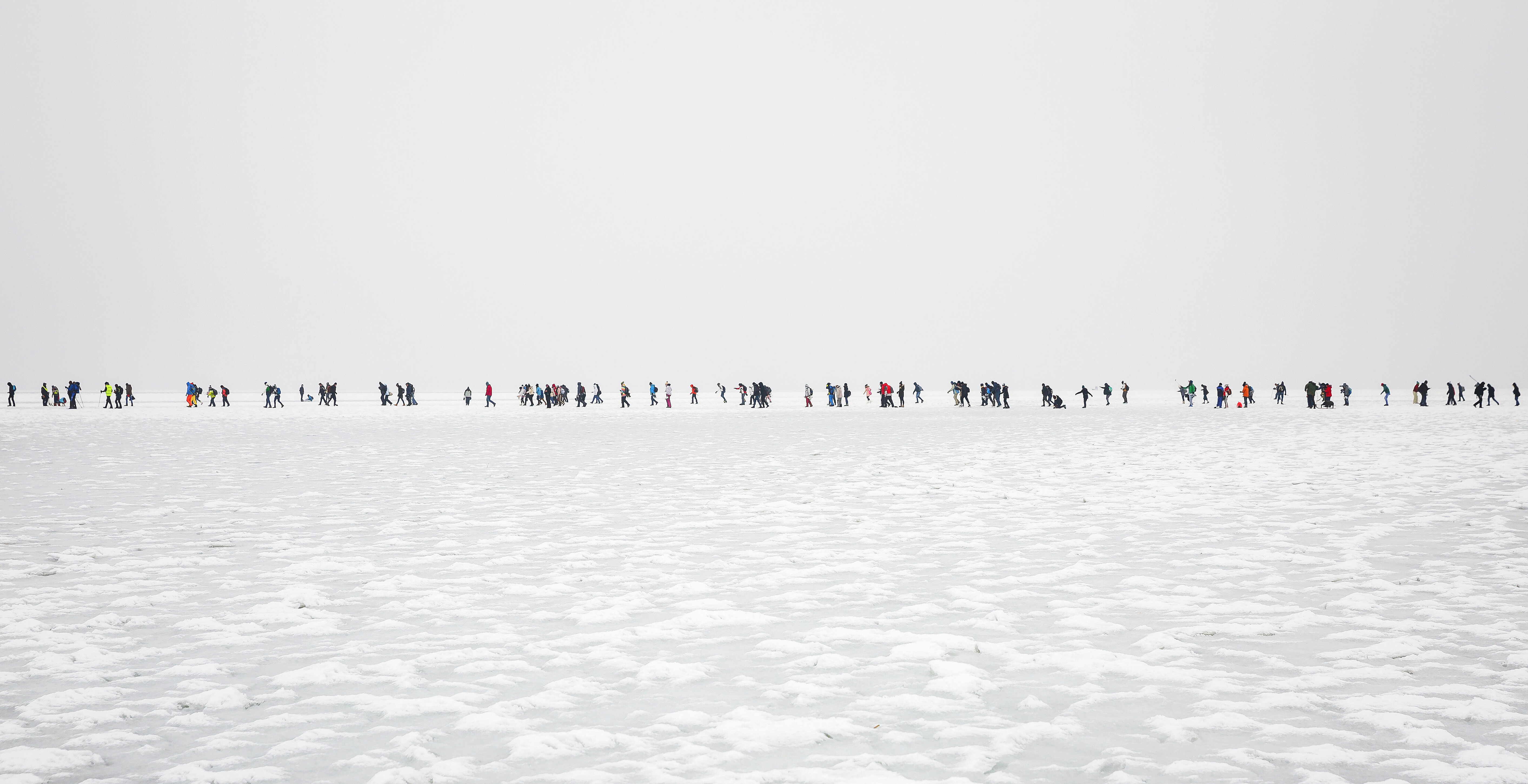 A legszebb balatoni jeges képek láthatóak Budapesten